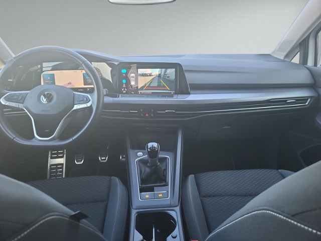 Golf VIII 1.5 TSI ACTIVE STANDHZ+RFK+HEAD-UP+NAV