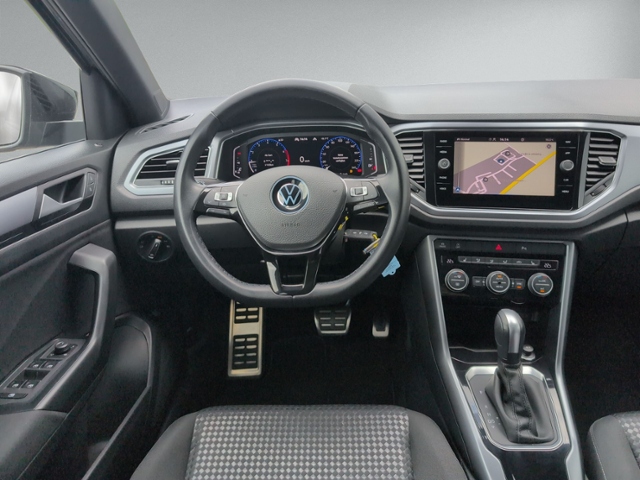T-Roc 1.5 TSI DSG ACTIVE LED+NAVI.+RFK+ACC+SIHZ+