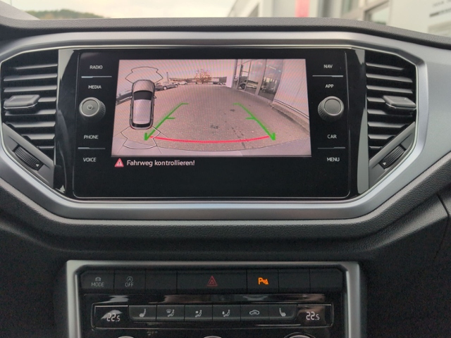 T-Roc 1.5 TSI DSG ACTIVE LED+NAVI.+RFK+ACC+SIHZ+