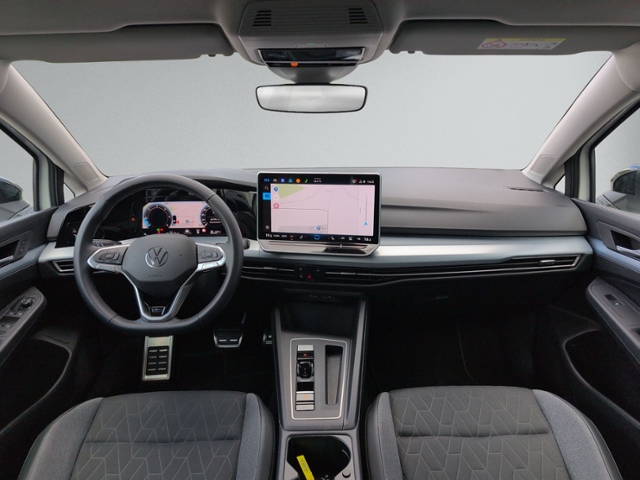 Golf VIII Variant 2.0 TDI DSG AHK+IQ.LIGHT+360°+