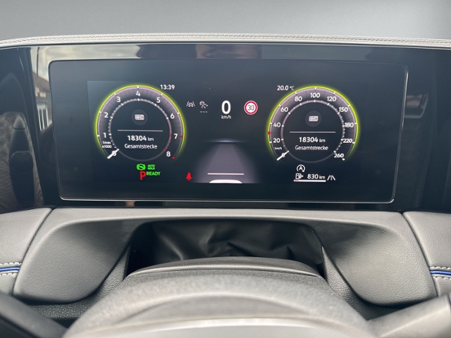 Tiguan 1.5 eTSI DSG R-LINE PANO+360°+IQ.LIGHT+HE