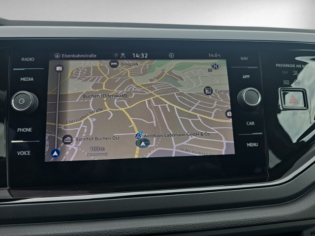 Polo 1.0 TSI DSG R-LINE IQ.LIGHT+NAVI+RFK+ACC+NW