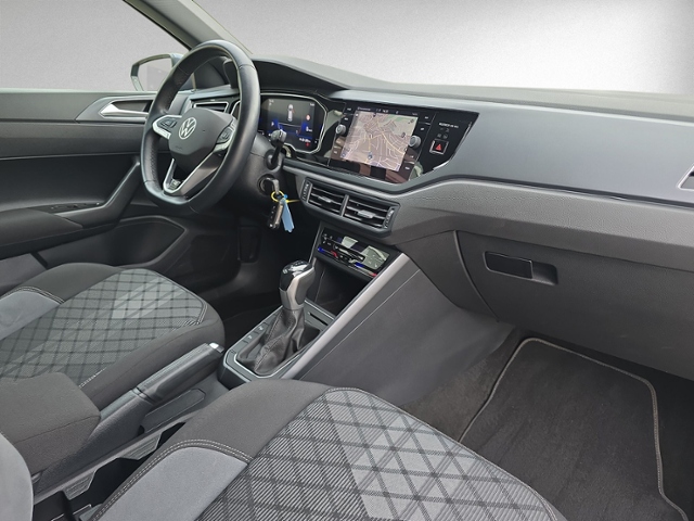 Polo 1.0 TSI DSG R-LINE IQ.LIGHT+NAVI+RFK+ACC+NW