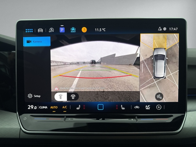 Golf VIII 1.5 eTSI DSG LED+AHK+RFK+ACC+SHZ+APP-C