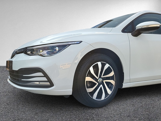 Golf VIII 1.5 TSI ACTIVE STANDHZ+RFK+HEAD-UP+NAV