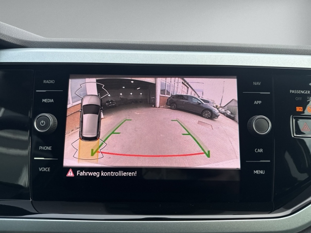 Polo 1.0 TSI DSG GOAL RFK+LED+NAVI+ACC+SIHZ+DAB+