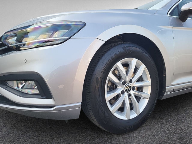 Passat Variant 2.0 TDI DSG RFK+NAVI+ACC+LED+SIHZ