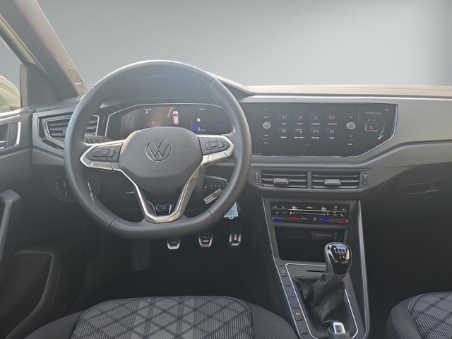 Polo R-LINE 1.0 TSI IQ.Light+ACC+PARKHILFE+SITZH