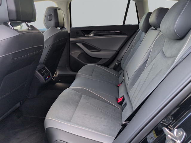 Passat Variant Business 1.5 TSI eHybrid AHK+RFK+